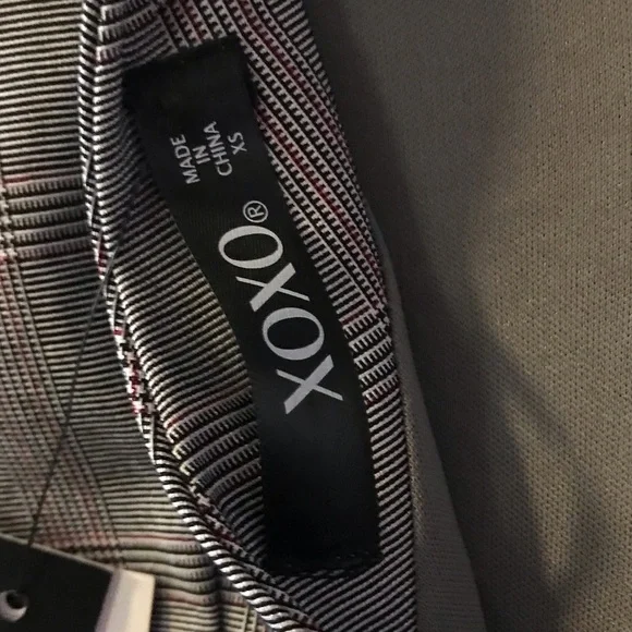 XOXO Dress - Picture 6 of 7